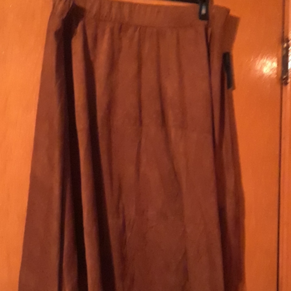 Women's plus size skirt